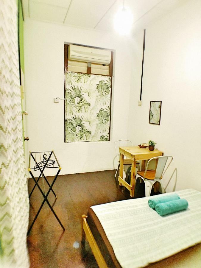 Lavender Green Home Malacca Kültér fotó
