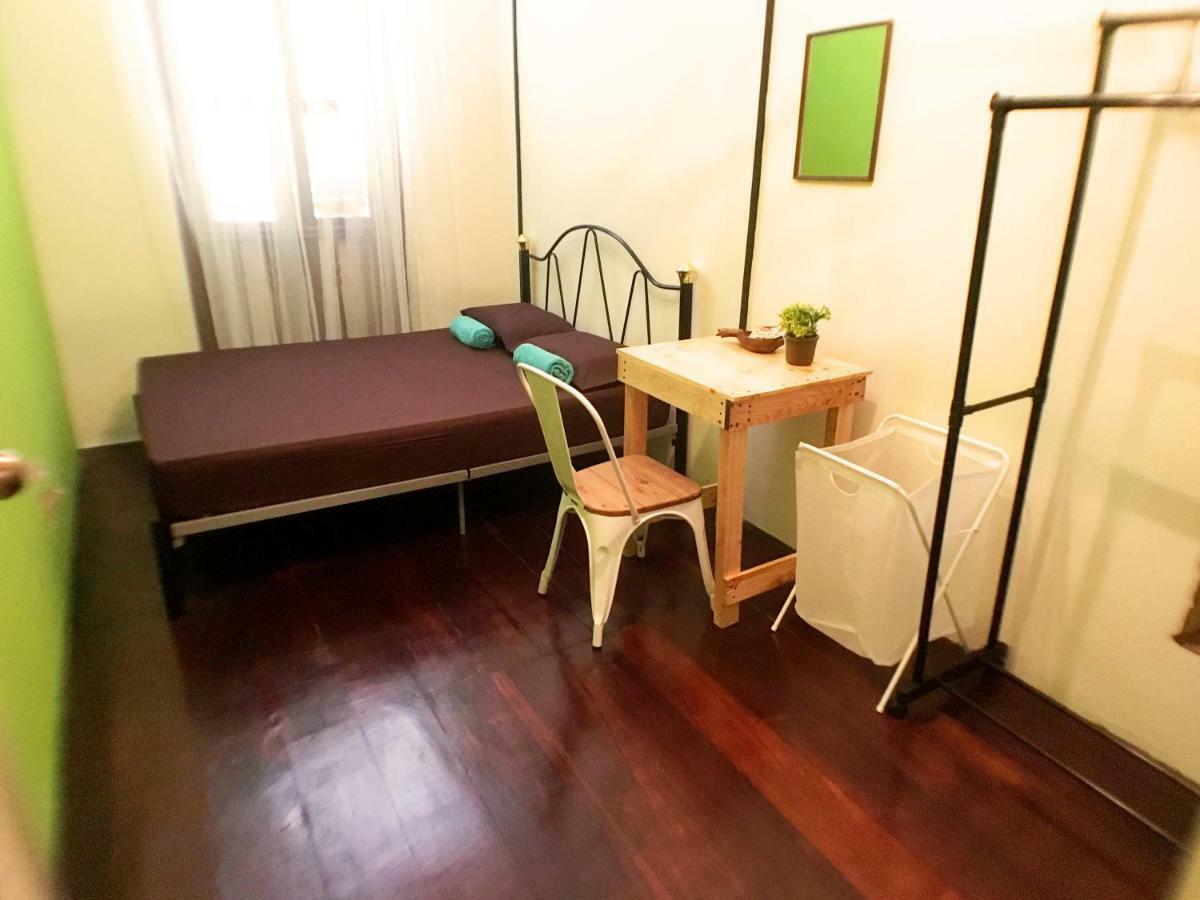 Lavender Green Home Malacca Kültér fotó