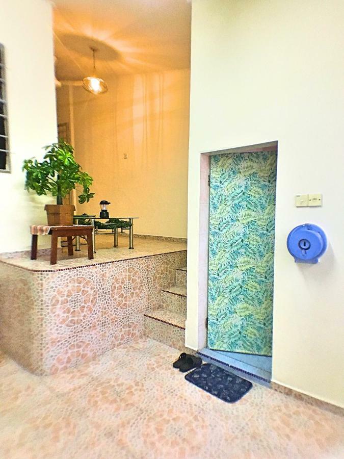 Lavender Green Home Malacca Kültér fotó