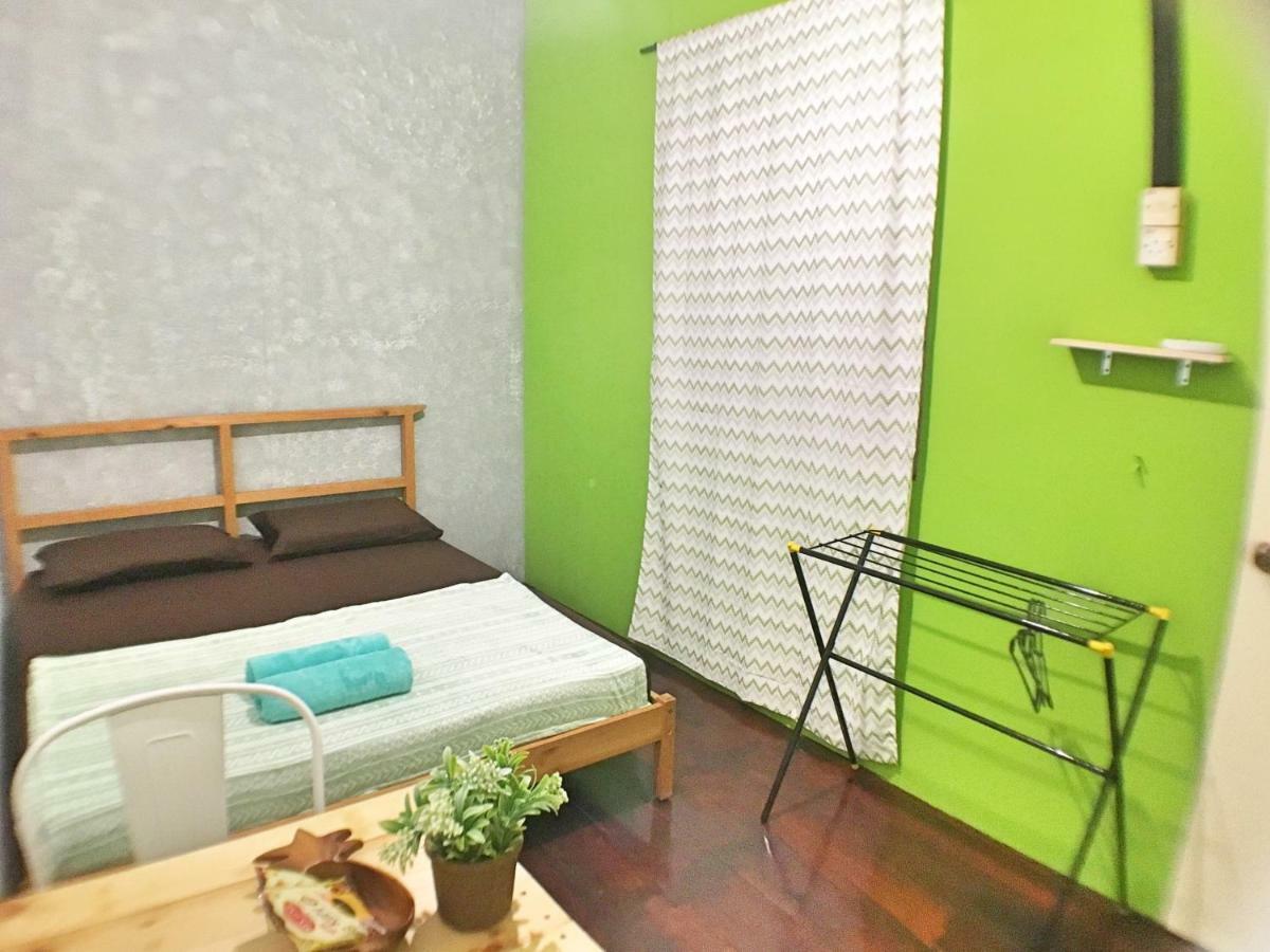 Lavender Green Home Malacca Kültér fotó